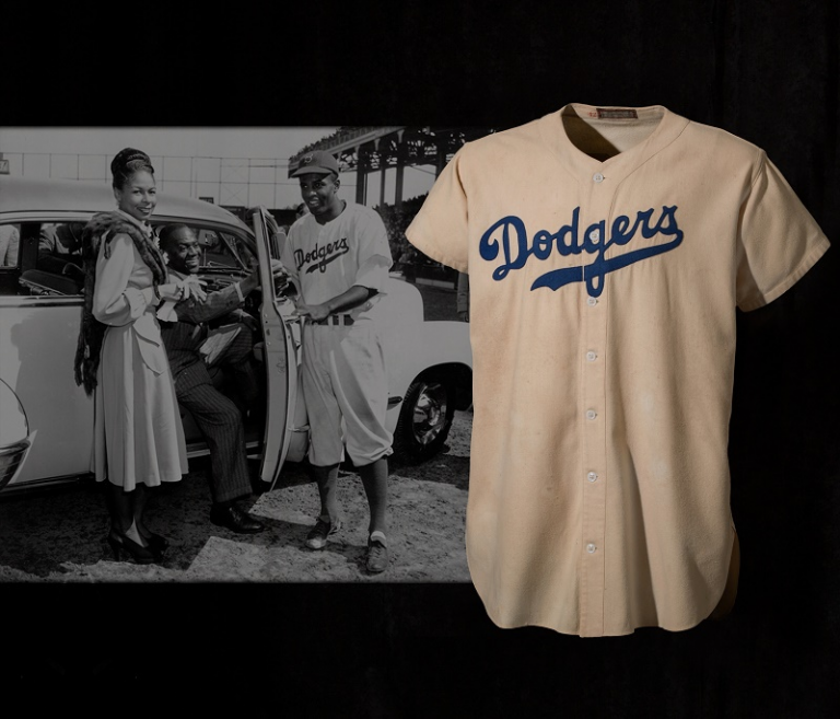 Jackie Robinson's rookie jersey tops 2 million in Dallas