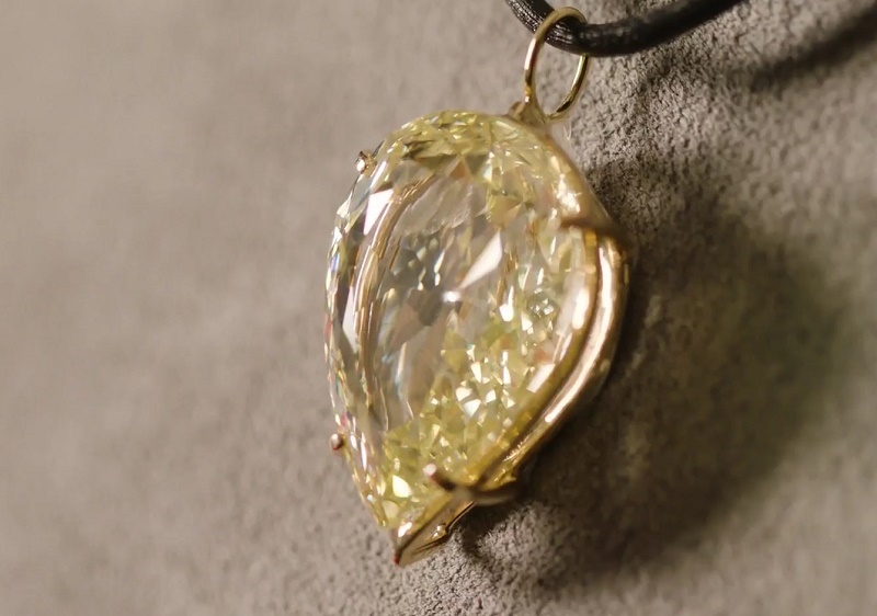 The 500-year-old diamond comes with an estimate of approximately $510,000 - $765,000 