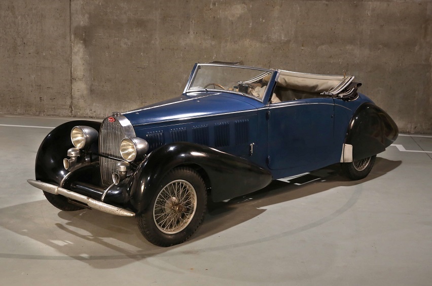 The 1937 Type 57 Cabriolet, estimated at €400,000 - €600,000