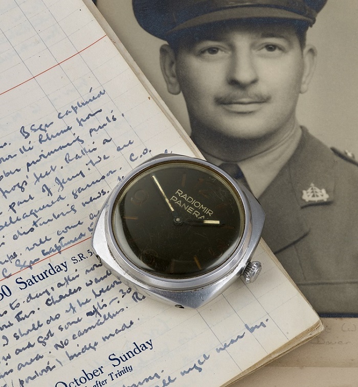 The watch was acquired during the war by British soldier Captain Alfred Packer of the 43rd Reconnaissance Regiment, and remained in his family's collection for 75 years