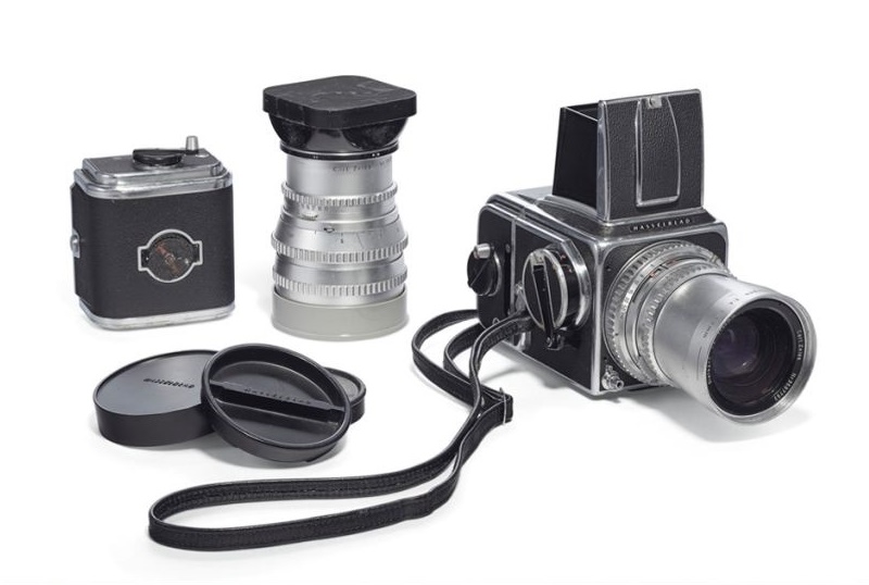 Douglas Kirkland's 1959 Hasselblad 500C camera, estimated at $200,000 - $300,000