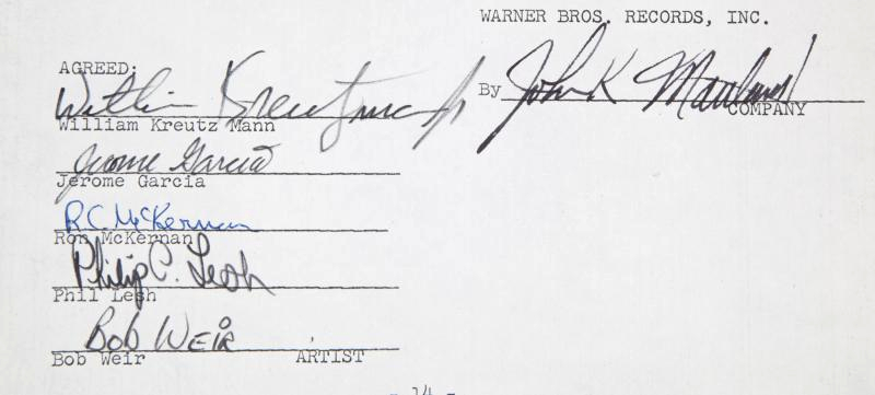 The contract, dated December 28, 1966, bears the signatures of all five original founding members of Grateful Dead (Image: Julien's Auctions)