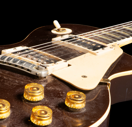 Oxblood Gibson Les Paul owned by Jeff Beck.