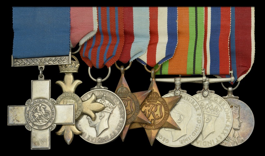 econd War ‘London Blitz’ group comprising the George Cross; George Medal and O.B.E awarded to Acting Lieutenant-Commander Ernest Oliver ‘Mick’ Gidden of the Royal Naval Volunteer Reserve