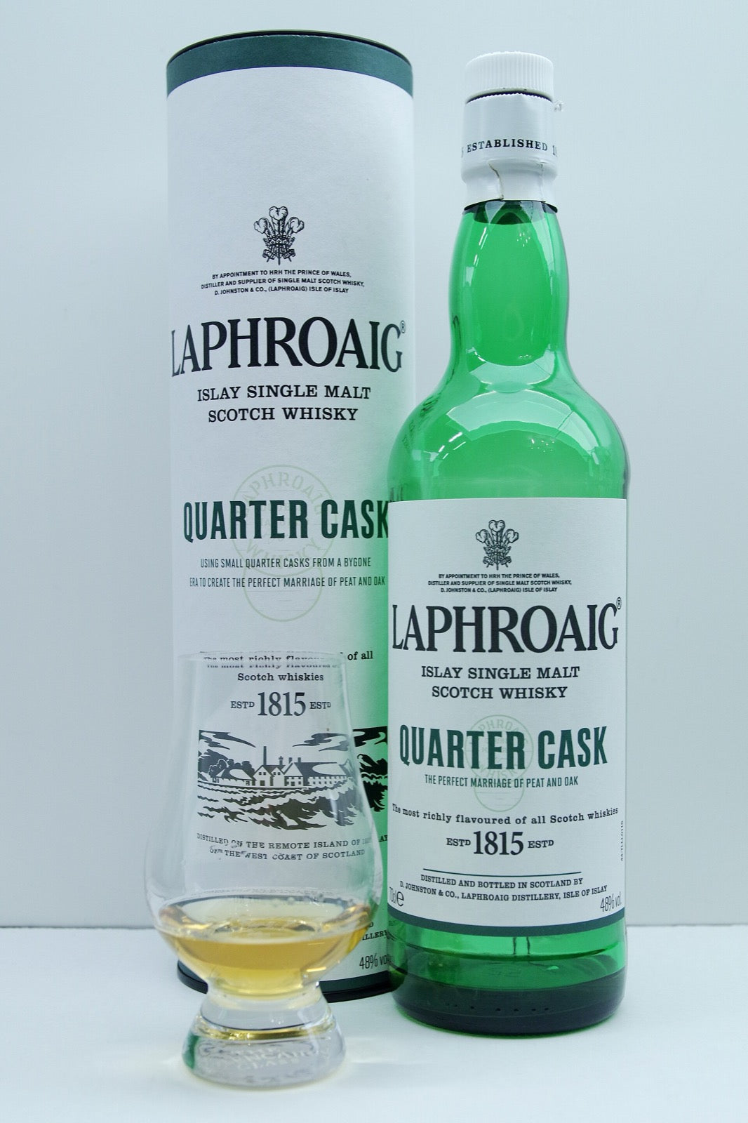 A dram of whisky in a Glencairn glass