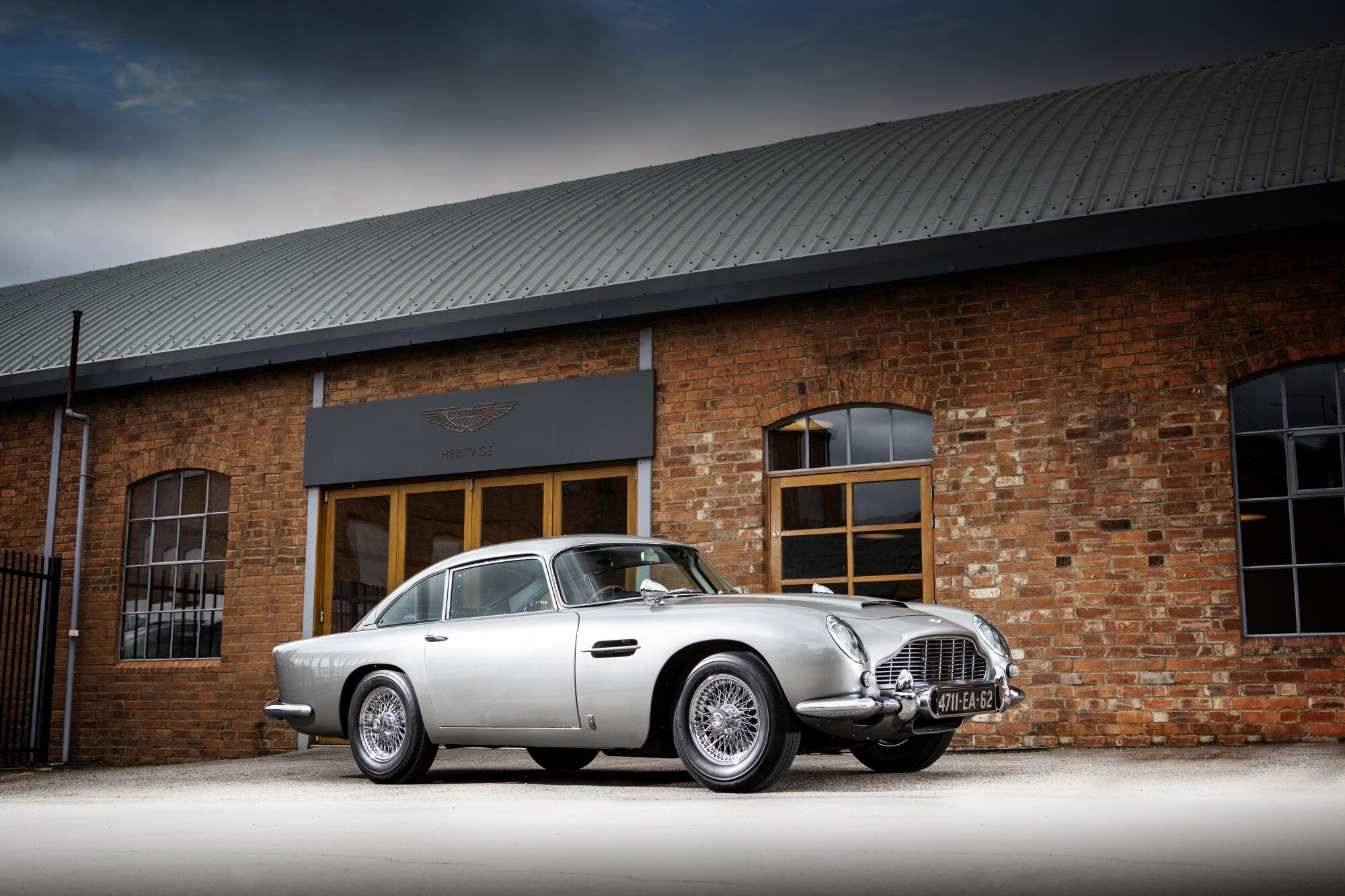 iconic Aston Martin, the James Bond 007 DB5,