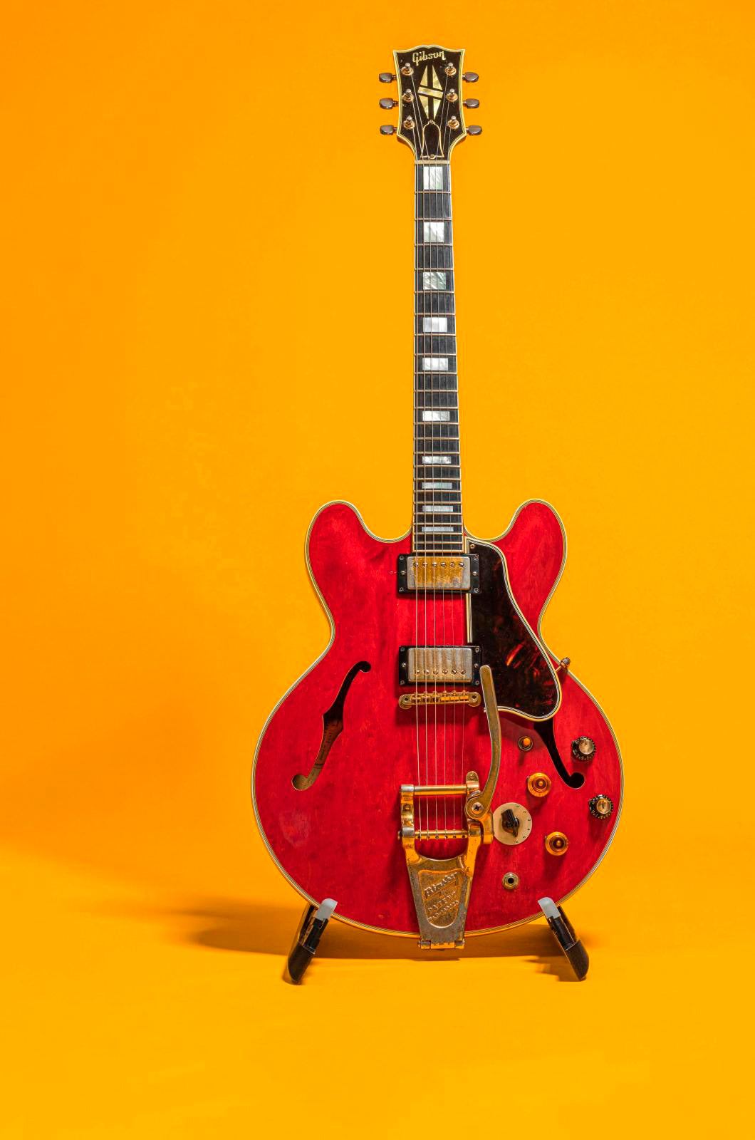 Red 1960 Gibson ES-355 electric guitar associated with Noel Gallagher