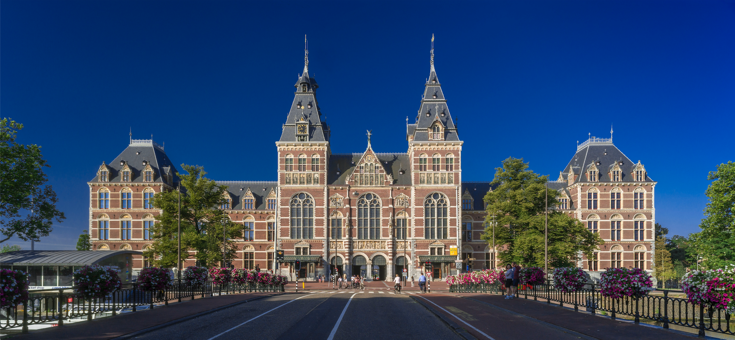 The monumental architecture of the Rijksmuseum safeguards centuries of cultural history, but it also highlights the resilience of a unique alternative asset class. The Dutch masters lining these walls created works that have weathered hundreds of years of market volatility, proving the enduring financial stability of historical art.