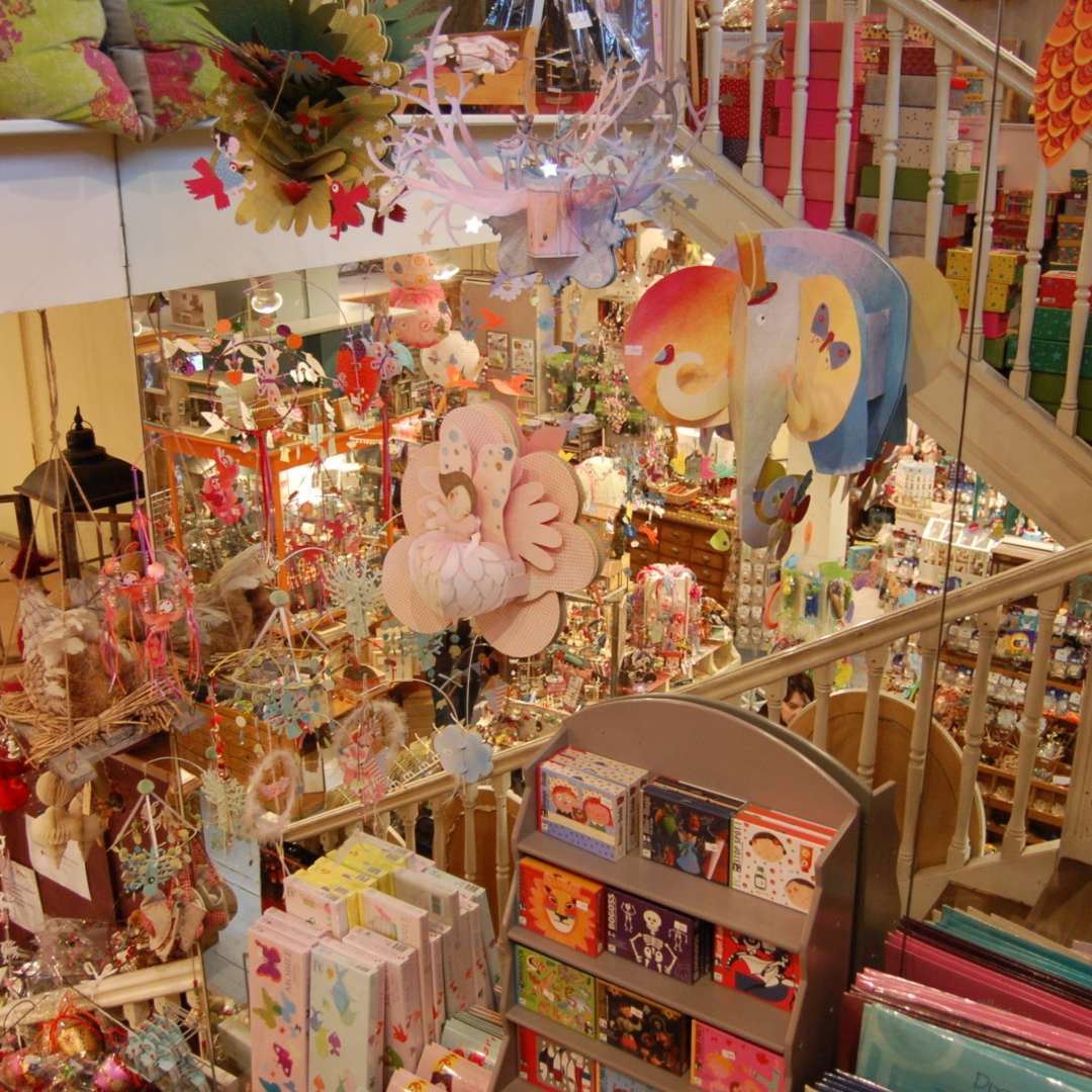 Pain d'épices traditional miniatures and dollhouse toy shop in Paris